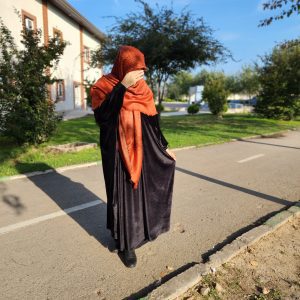 عبا مخمل مشکی برند نجم بانو