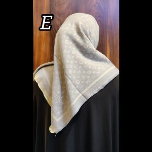 روسری کوتاه موهر نجم بانو